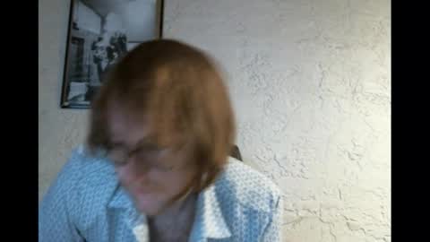 Snapshot of wackyy chatting on 11-30-25, 02:48 Wacky online show from 11-30-25, 02:48