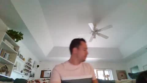 Snapshot of wakandalive chatting on 12-25-24, 09:33 wakandalive online show from 12-25-24, 09:33