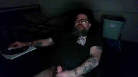 Snapshot of wakeupthedead77 chatting on 02-16-25, 08:54 Mr. Dead online show from 02-16-25, 08:54