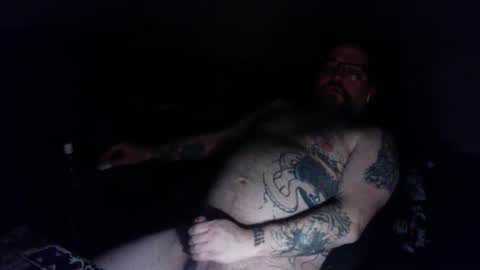 Snapshot of wakeupthedead77 chatting on 03-11-25, 05:16 Mr. Dead online show from 03-11-25, 05:16