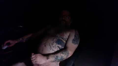 Snapshot of wakeupthedead77 chatting on 09-16-25, 04:35 Mr. Dead online show from 09-16-25, 04:35