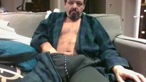 Snapshot of walker033 chatting on 12-30-24, 06:20 walker033 online show from 12-30-24, 06:20