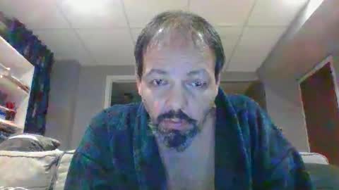 Snapshot of walker033 chatting on 11-17-25, 04:29 walker033 online show from 11-17-25, 04:29
