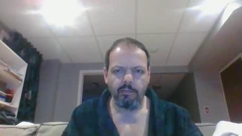 Snapshot of walker033 chatting on 05-06-26, 06:08 walker033 online show from 05-06-26, 06:08