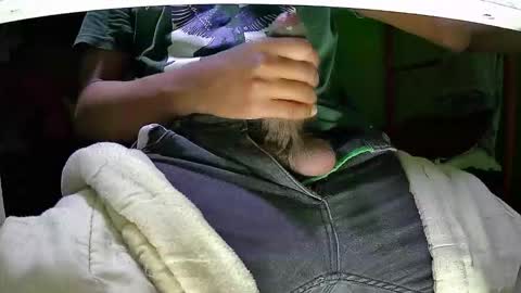 Snapshot of walltazv chatting on 11-11-25, 05:07 Kentaro online show from 11-11-25, 05:07