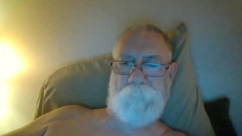 walrus22 online show from 06-16-26, 04:59