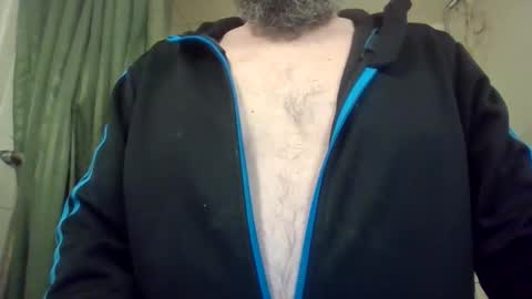 Snapshot of waltbkk chatting on 12-15-25, 07:01 Walter online show from 12-15-25, 07:01