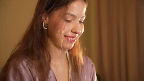 Wendy. Hello Honeys Ill see you 2nd 5th 7th this week love you3 online show from 01-10-26, 07:15