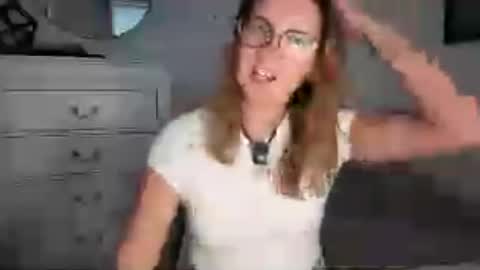 Snapshot of wanderlustjade chatting on 08-03-26, 10:57 Jade Adonis online show from 08-03-26, 10:57