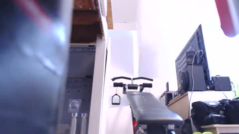 edging noah loves to wank online show from 05-18-26, 03:18
