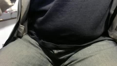 Snapshot of wannajobuddy chatting on 03-09-25, 09:03 curiousforwhatever online show from 03-09-25, 09:03