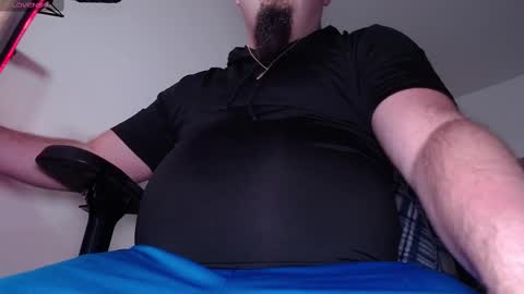 Snapshot of warno34 chatting on 10-14-25, 04:02 Warno online show from 10-14-25, 04:02