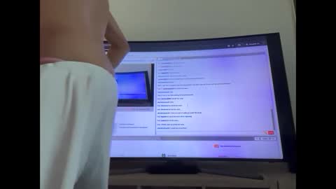 Snapshot of watchtheshow0 chatting on 09-29-25, 12:27 Ty M online show from 09-29-25, 12:27