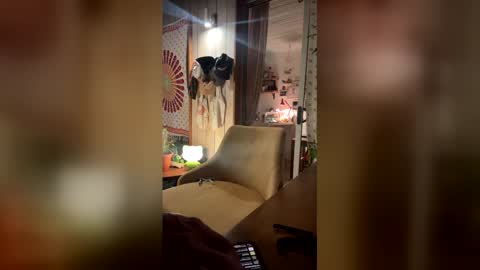 Snapshot of watershed111111 chatting on 03-09-26, 06:28 watershed111111 online show from 03-09-26, 06:28