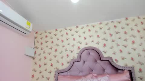 Milf Latina online show from 07-16-26, 01:06