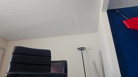 WayneWorlds68 online show from 10-06-25, 04:48