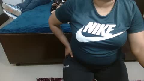 khushiwife kabirhubby kavyasexy gf online show from 02-17-25, 11:23