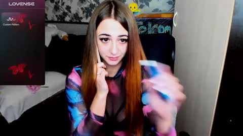 Maya online show from 10-27-25, 05:00