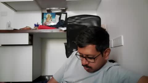 Snapshot of wearcondom chatting on 02-19-26, 10:22 sexyguy online show from 02-19-26, 10:22