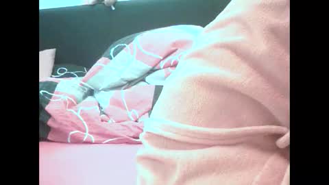 Daddy online show from 01-02-25, 11:41