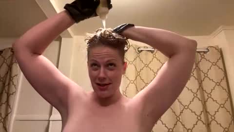 Snapshot of webcumcouple chatting on 04-04-26, 12:53 HayleyJay online show from 04-04-26, 12:53