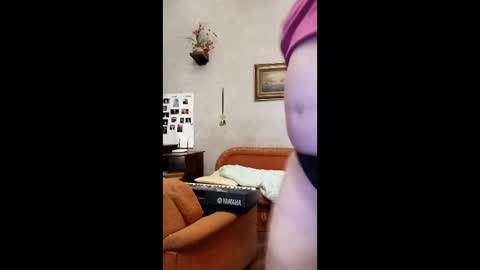 Marina online show from 01-29-25, 01:48