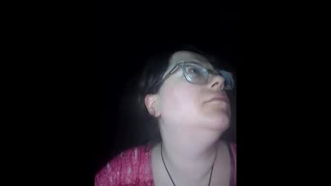 Snapshot of webgirl2 chatting on 06-10-26, 05:56 Marina online show from 06-10-26, 05:56