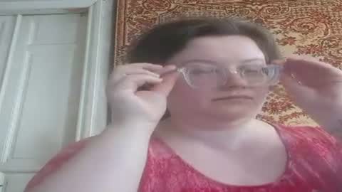 Snapshot of webgirl2 chatting on 06-24-26, 02:38 Marina online show from 06-24-26, 02:38