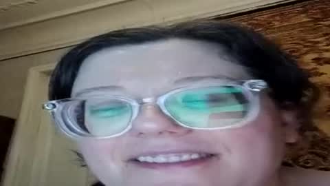 Snapshot of webgirl2 chatting on 07-05-26, 07:54 Marina online show from 07-05-26, 07:54