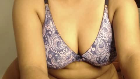 mina online show from 04-09-26, 07:41