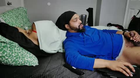 Snapshot of wedashit chatting on 12-18-24, 02:53 WeDaShit Come Vibe with me . online show from 12-18-24, 02:53