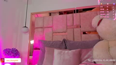 Snapshot of ween_sheng_ chatting on 02-22-26, 12:47 Wennsheng online show from 02-22-26, 12:47