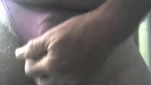 Snapshot of weewill7204 chatting on 03-01-25, 02:04 Will online show from 03-01-25, 02:04