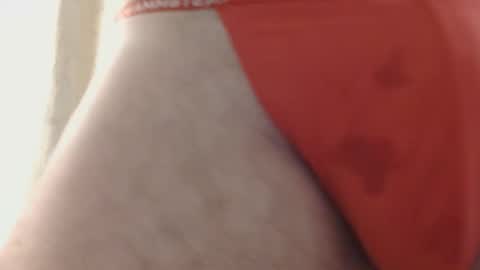 Snapshot of weewill7204 chatting on 01-13-26, 05:35 Will online show from 01-13-26, 05:35