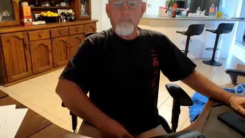 Wellhelloo online show from 06-09-26, 05:52