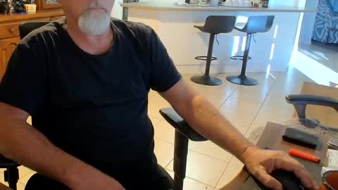 Wellhelloo online show from 07-16-26, 05:57