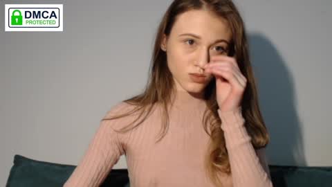 Milena online show from 01-31-25, 06:57