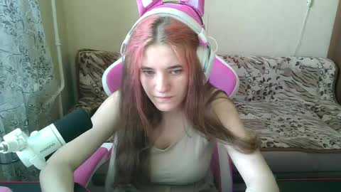 Snapshot of wendolynzuniga chatting on 04-17-26, 08:28 Saira online show from 04-17-26, 08:28