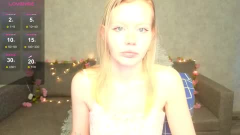 Snapshot of wendy_228 chatting on 03-23-26, 01:20 Wendy online show from 03-23-26, 01:20