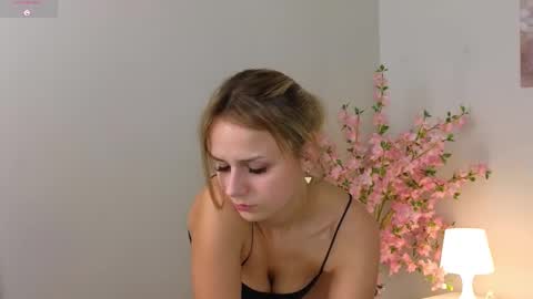 Im Wendy online show from 03-01-25, 03:32