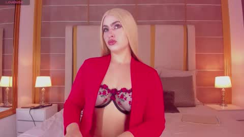 Wen fox  online show from 02-12-26, 12:00