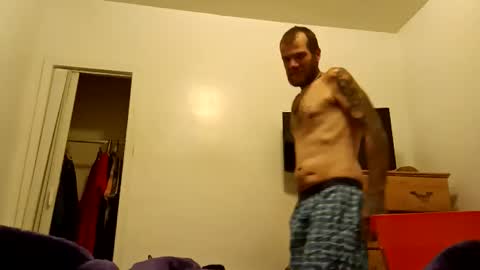 wertschris187 online show from 12-01-25, 08:41