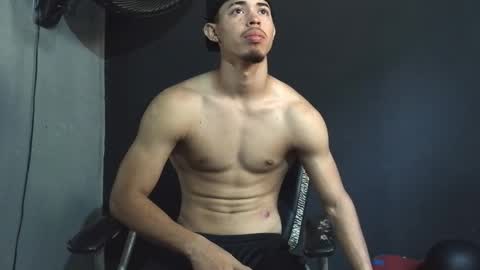 Snapshot of wesley_77 chatting on 03-02-26, 08:04 wesley_77 online show from 03-02-26, 08:04