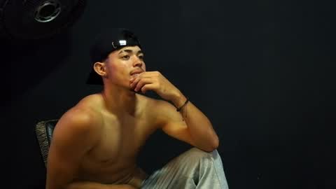 wesley_77 online show from 04-09-26, 05:40