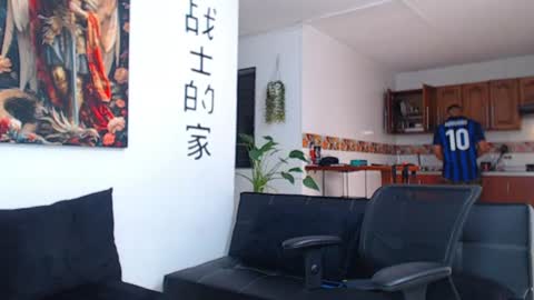 Snapshot of wesleyrogger chatting on 06-13-26, 07:01 Wesley Rogger online show from 06-13-26, 07:01