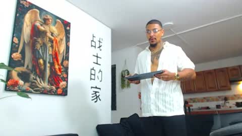 Snapshot of wesleyrogger chatting on 07-04-26, 10:38 Wesley Rogger online show from 07-04-26, 10:38