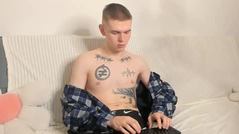 Snapshot of wesleyross chatting on 12-28-24, 11:48 Wes online show from 12-28-24, 11:48