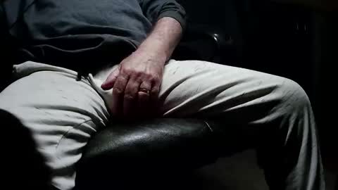 westvalleyguy54 online show from 11-16-25, 02:28