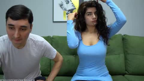 SILVIA and HUGS  ------------     online show from 02-10-26, 09:02