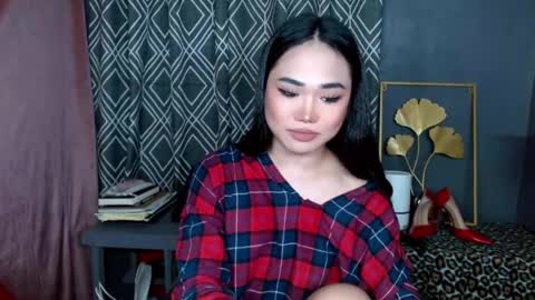 Snapshot of wet_kallista chatting on 04-27-26, 03:21 yana online show from 04-27-26, 03:21